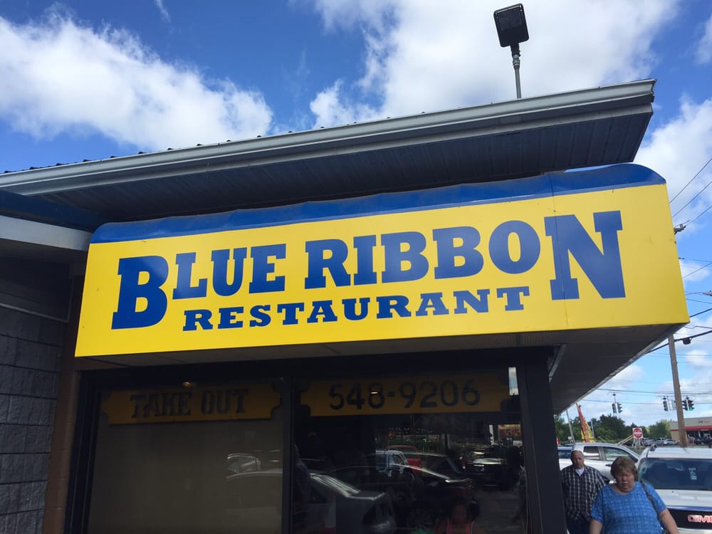 Blue Ribbon Smokehouse Restaurant & Bakery